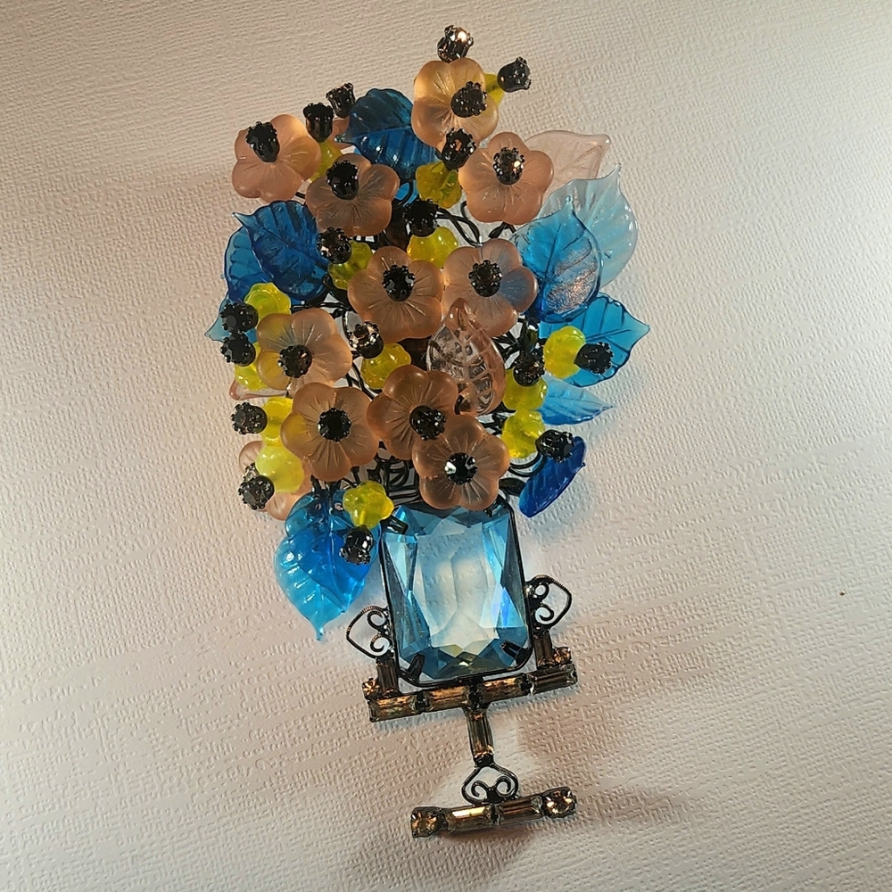Bettina Von Walhof Huge Flower Vase Brooch